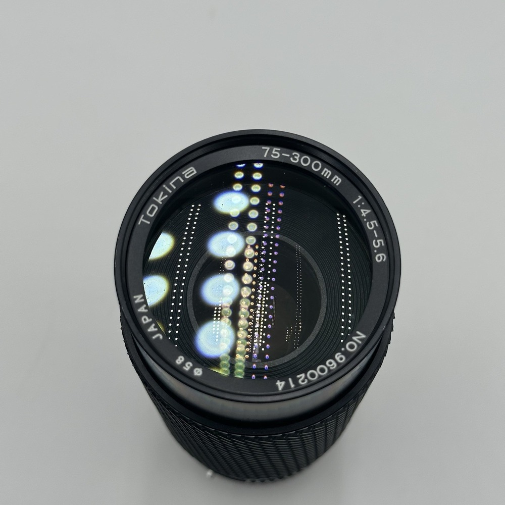 Tokina 75–300mm f/4.5–5.6